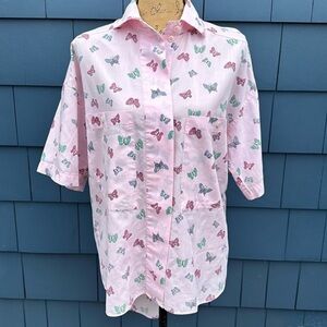 🩷🩷🩷Vintage 80’s Gitano pale pink & butterflies large shirt blouse high low